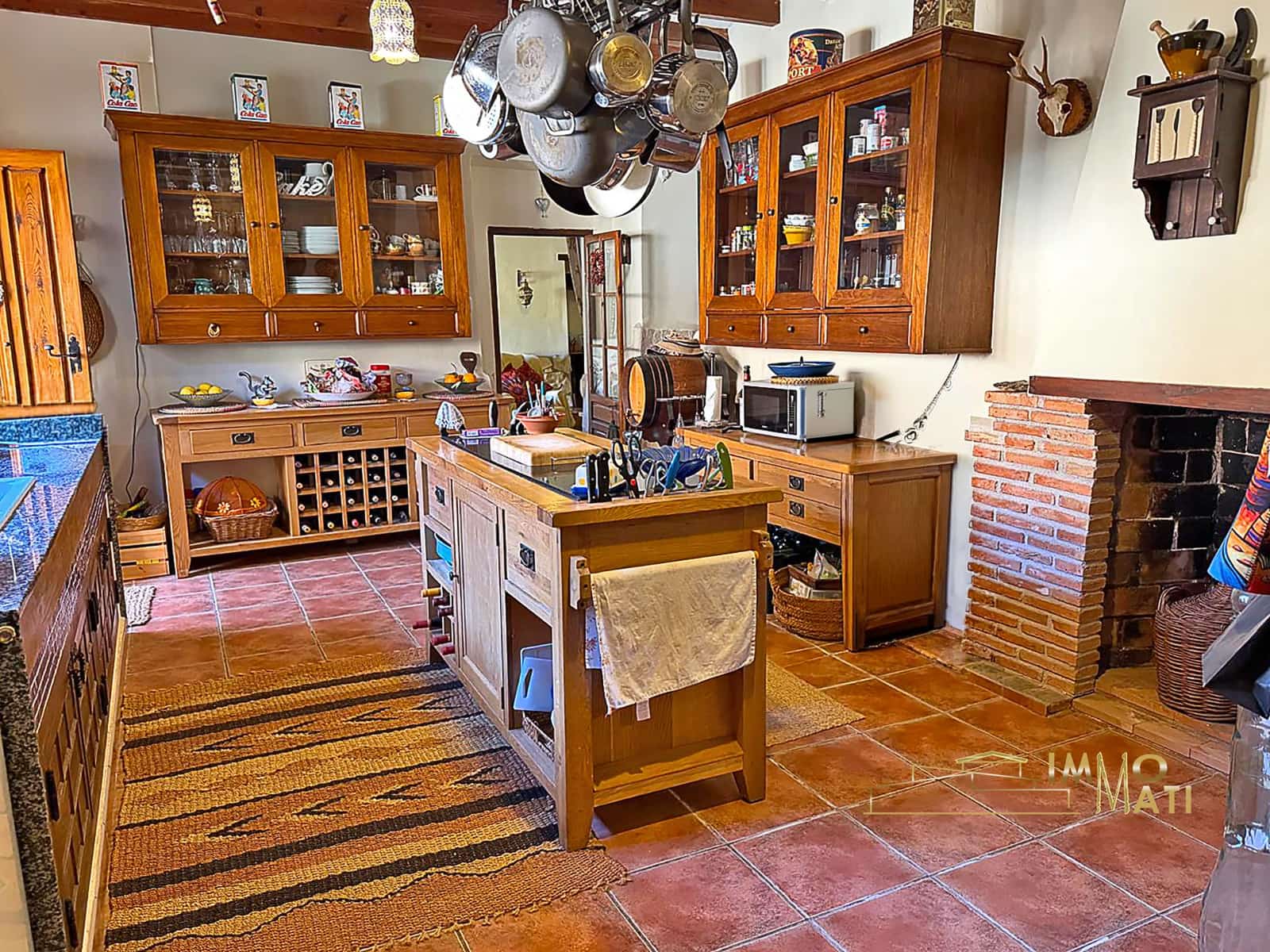 5 quarto Quinta/Casa Rural para venda em La Romana com piscina - 325 000 € (Ref: 9832710)