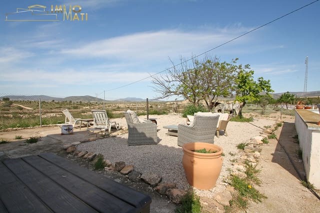3 soveværelse Finca/Landehus til salg i Monóvar / Monóver med swimmingpool - € 199.995 (Ref: 9832740)