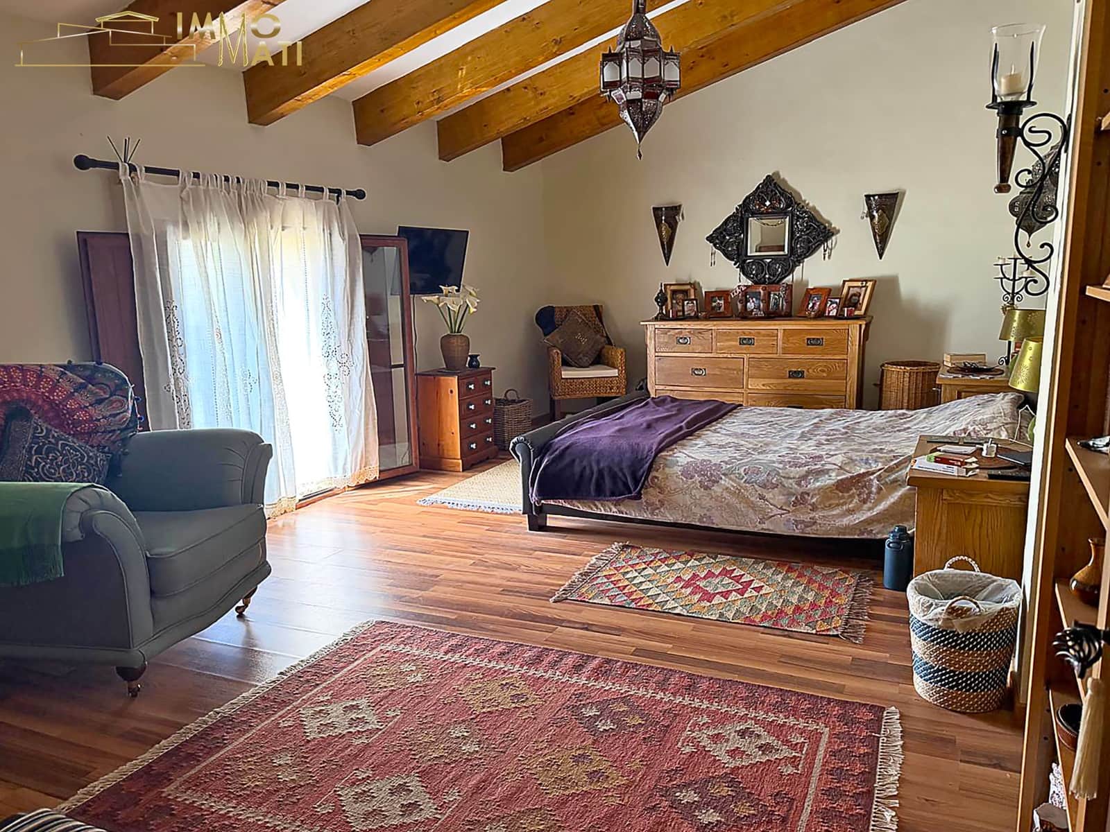 5 bedroom Finca/Country House for sale in La Romana - € 325,000 (Ref: 9841328)