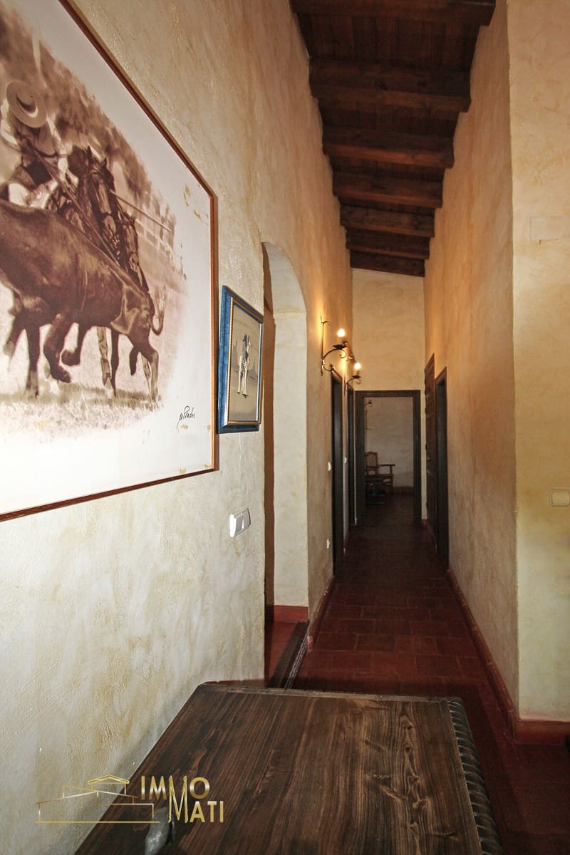 Chalet de 5 habitaciones en Santa Pola en venta con garaje - 749.995 € (Ref: 9893044)