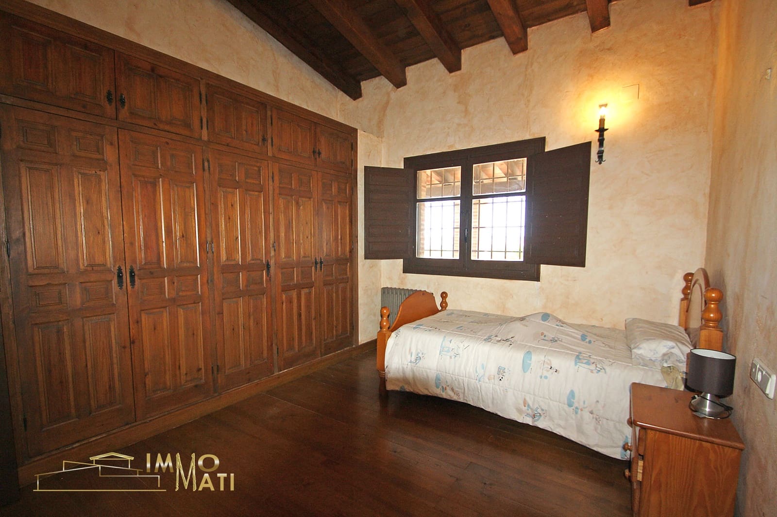 Chalet de 5 habitaciones en Santa Pola en venta con garaje - 749.995 € (Ref: 9893044)