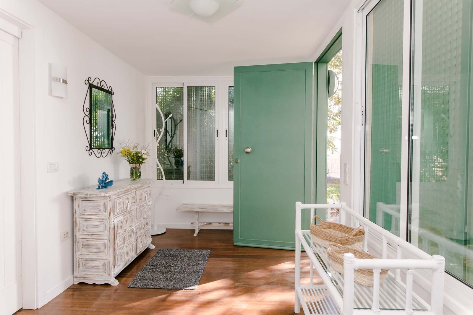 2 soverom Villa til salgs i La Matanza de Acentejo med svømmebasseng garasje - € 1 400 000 (Ref: 10019757)