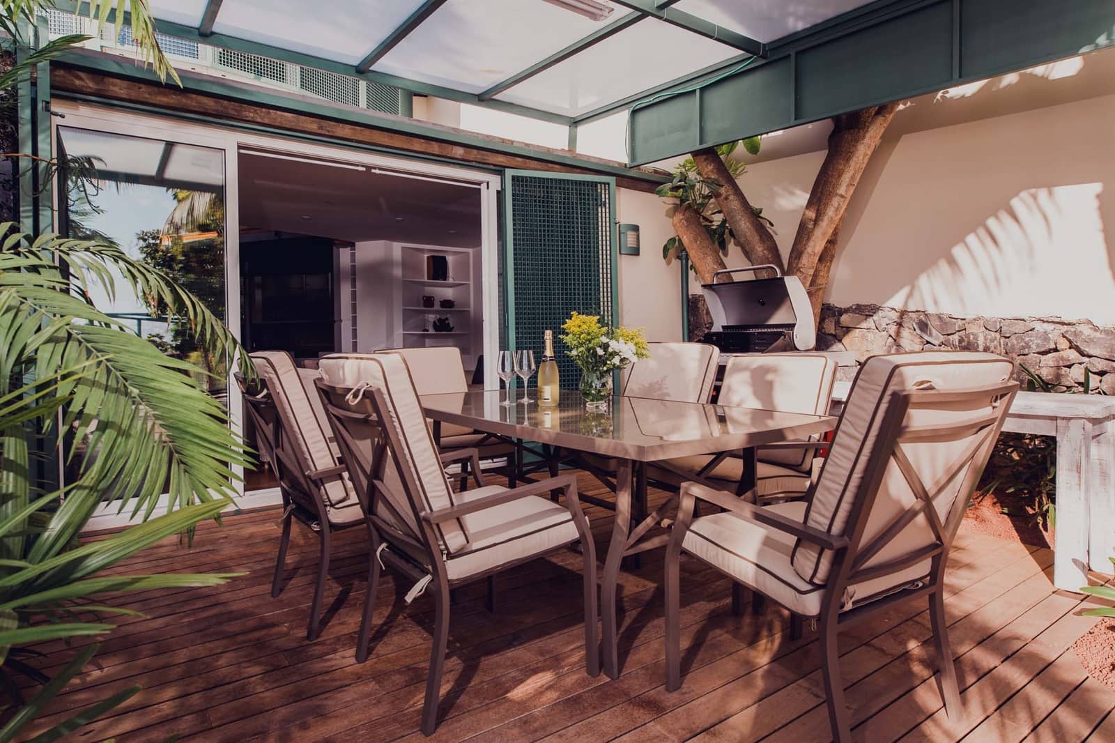 2 soverom Villa til salgs i La Matanza de Acentejo med svømmebasseng garasje - € 1 400 000 (Ref: 10019757)