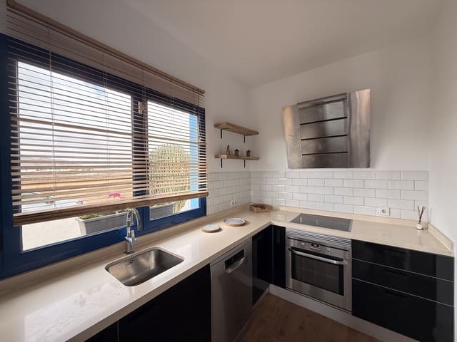 2 bedroom Apartment for sale in La Oliva with garage - € 265,000 (Ref: 10037711)