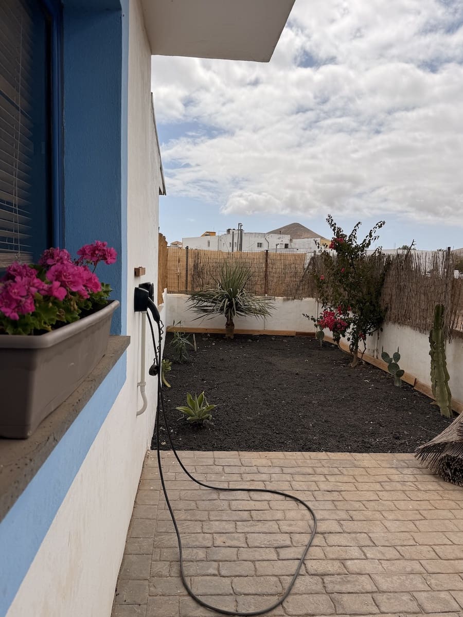 2 bedroom Apartment for sale in La Oliva with garage - € 265,000 (Ref: 10037711)
