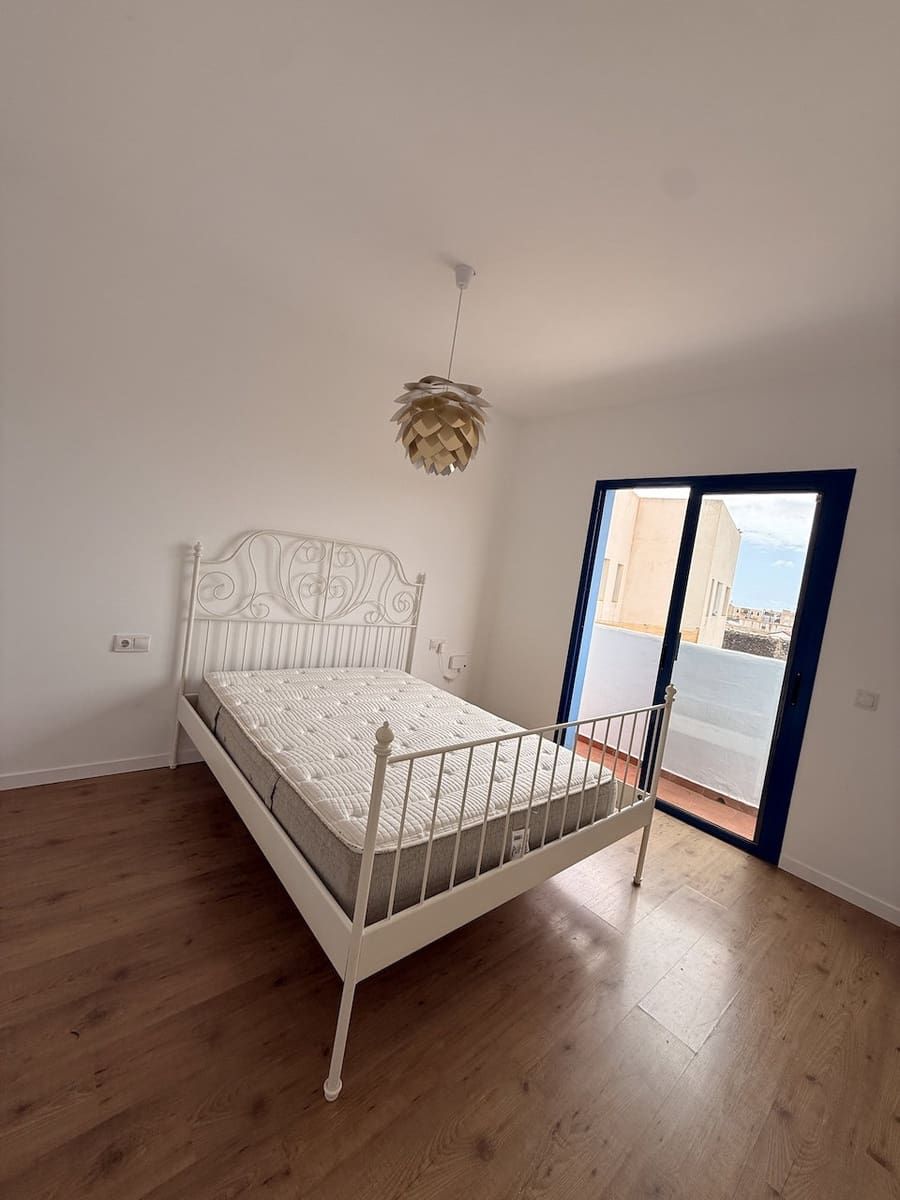 2 bedroom Apartment for sale in La Oliva with garage - € 249,000 (Ref: 10037711)