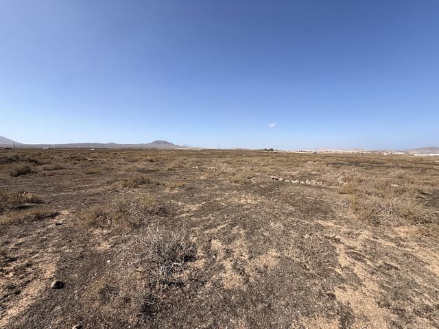 Undeveloped Land for sale in Lajares, La Oliva - € 99,000 (Ref: 10091414)