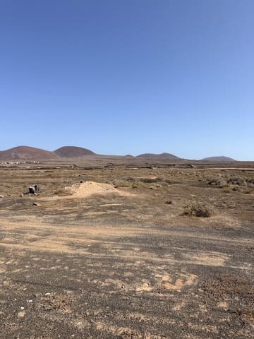 Undeveloped Land for sale in Lajares, La Oliva - € 99,000 (Ref: 10091414)