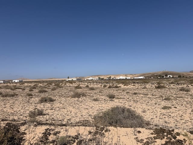 Grond te koop in Lajares, La Oliva - € 99.000 (Ref: 10091415)