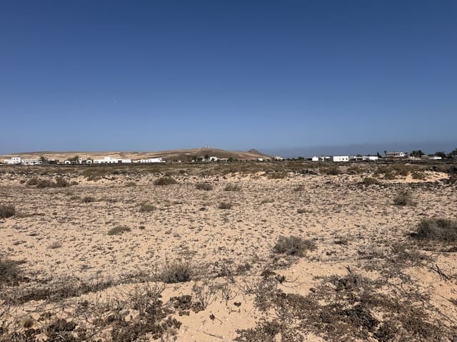 Grond te koop in Lajares, La Oliva - € 99.000 (Ref: 10091415)