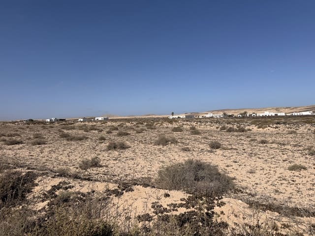 Grond te koop in Lajares, La Oliva - € 99.000 (Ref: 10091415)