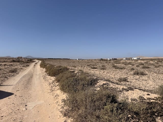 Grond te koop in Lajares, La Oliva - € 99.000 (Ref: 10091415)