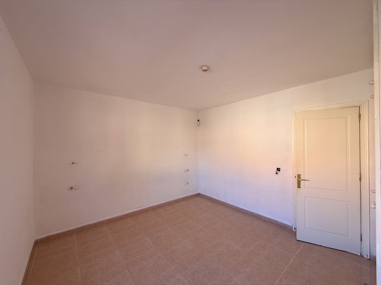 1 sovrum Lägenhet till salu i Corralejo med pool garage - 160 000 € (Ref: 10130700)