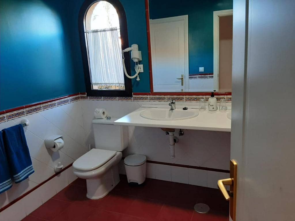 3 bedroom Villa for sale in Corralejo with pool garage - € 500,000 (Ref: 10130701)