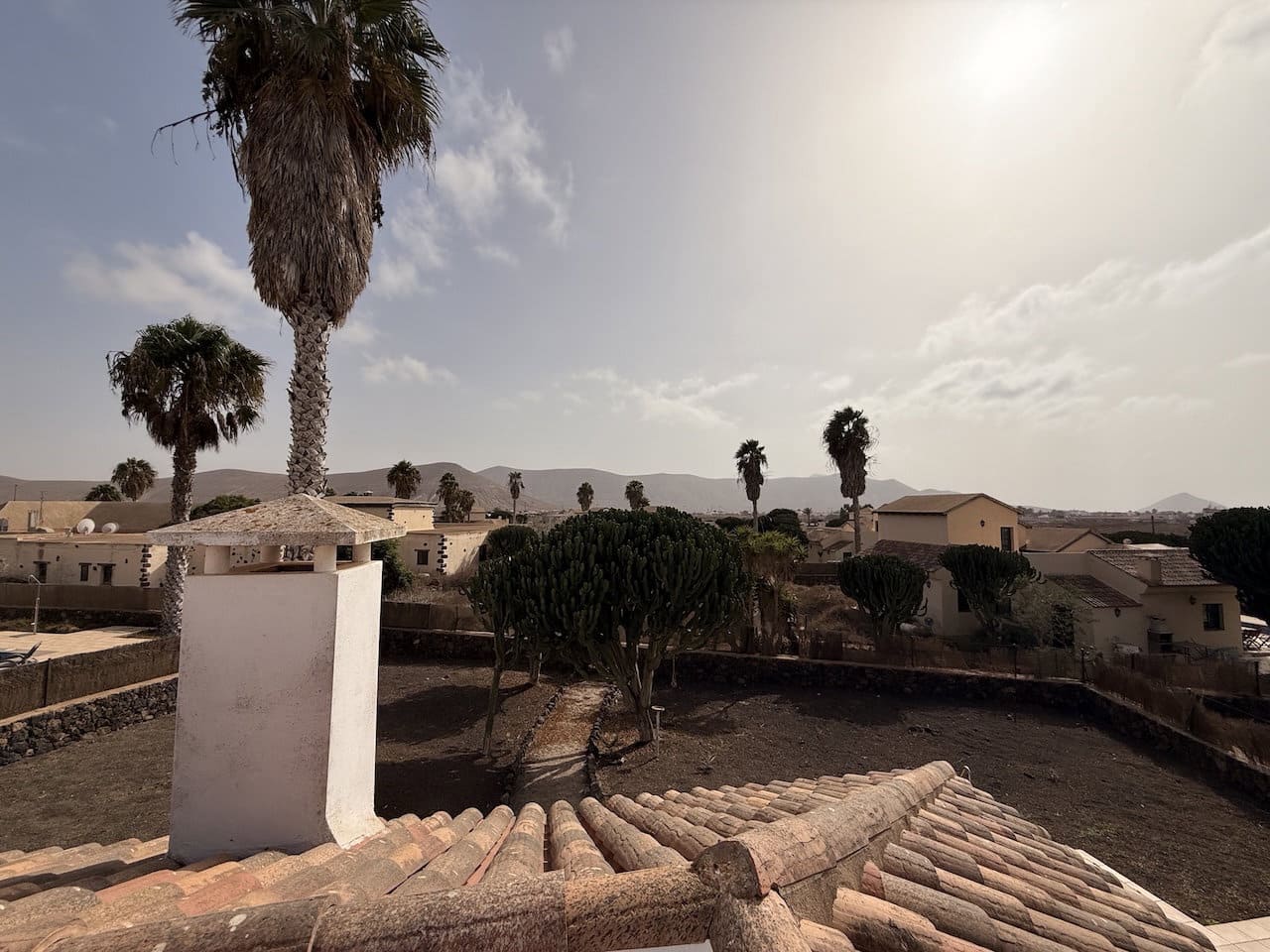 3 soveværelse Villa til salg i La Oliva med swimmingpool garage - € 460.000 (Ref: 10140488)