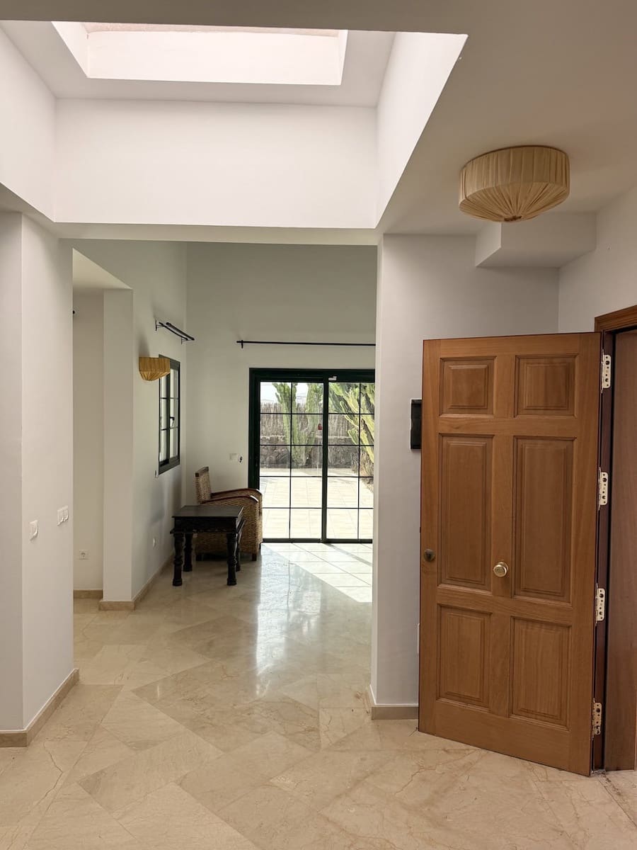 3 camera da letto Villa in vendita in La Oliva con piscina garage - 460.000 € (Rif: 10140489)