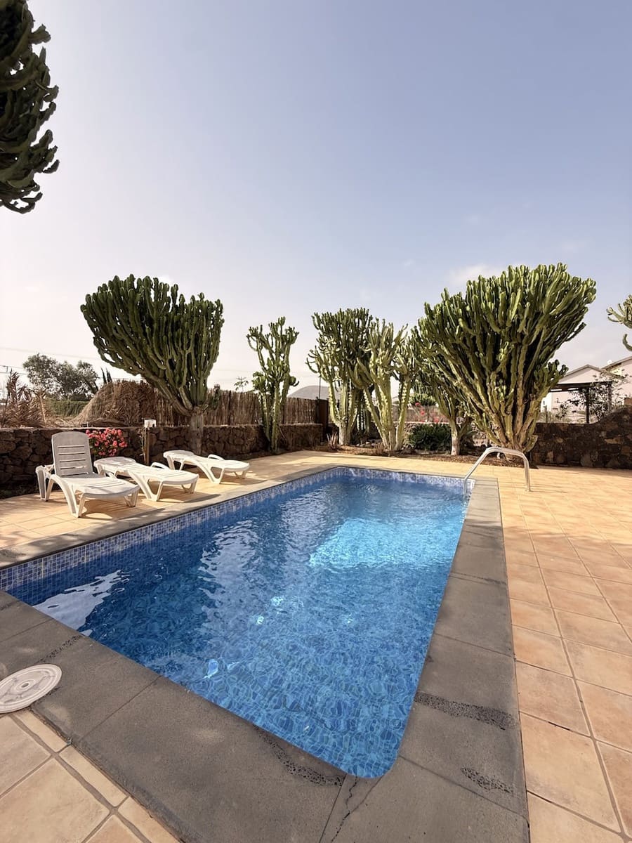 3 camera da letto Villa in vendita in La Oliva con piscina garage - 460.000 € (Rif: 10140489)