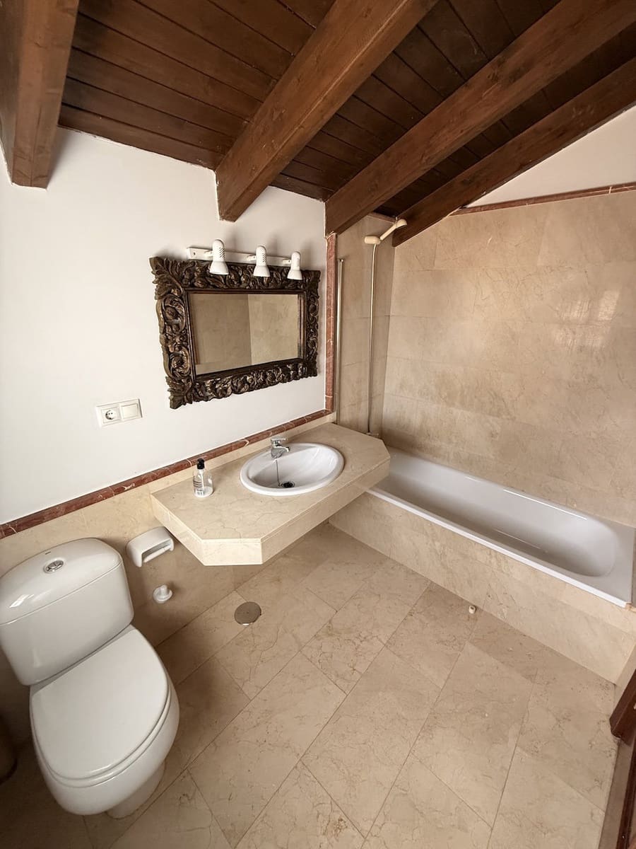 3 camera da letto Villa in vendita in La Oliva con piscina garage - 460.000 € (Rif: 10140489)