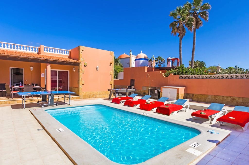 4 bedroom Villa for sale in