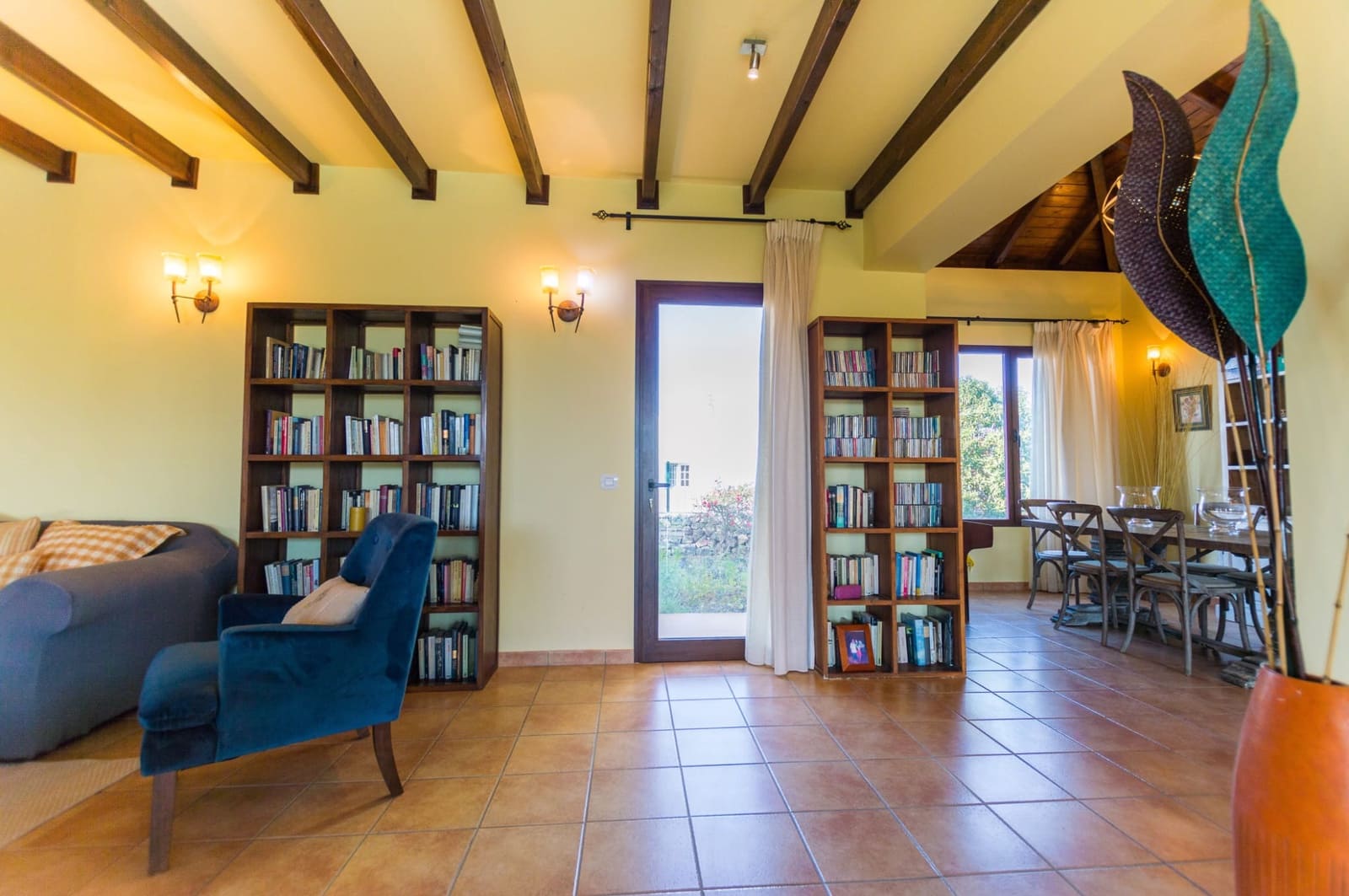5 bedroom Villa for sale in Lajares with pool garage - € 849,000 (Ref: 7669343)