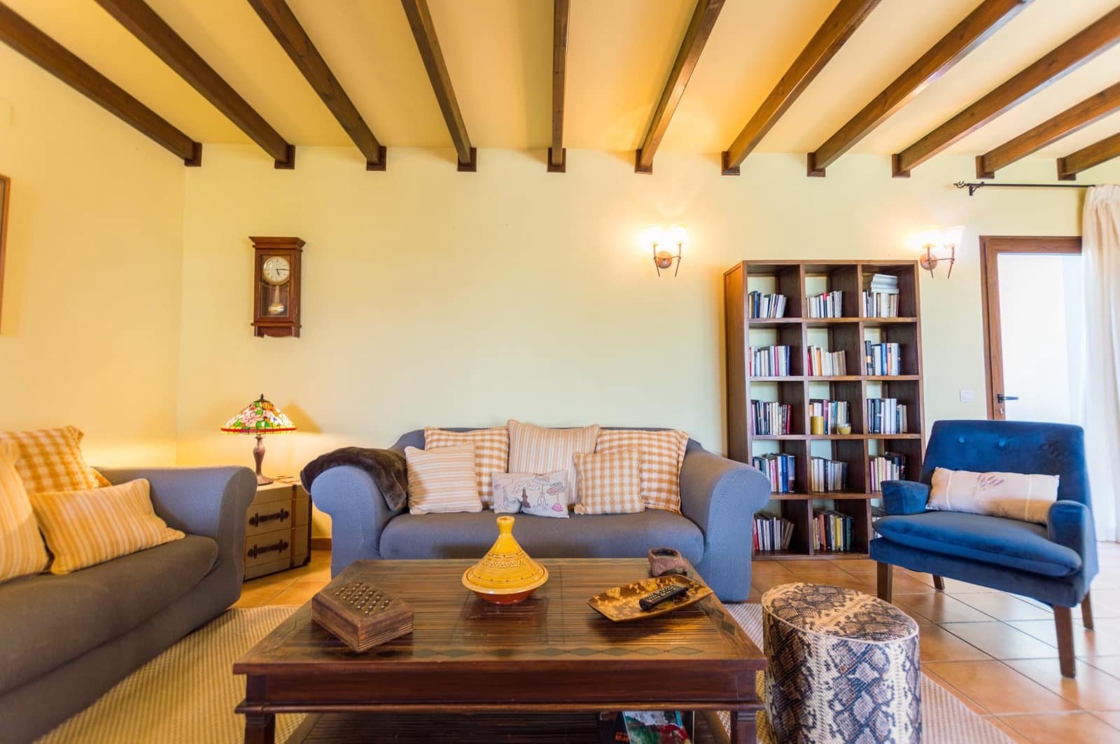 5 bedroom Villa for sale in Lajares with pool garage - € 849,000 (Ref: 7669343)