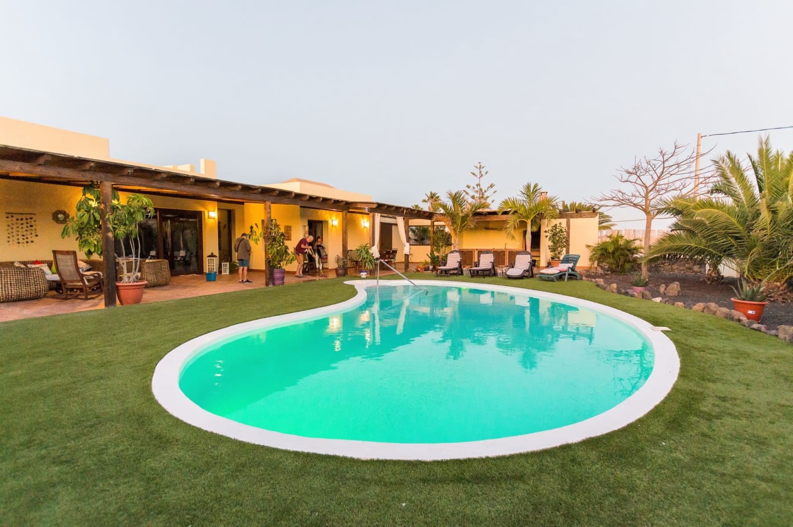5 bedroom Villa for sale in Lajares with pool garage - € 849,000 (Ref: 7669343)