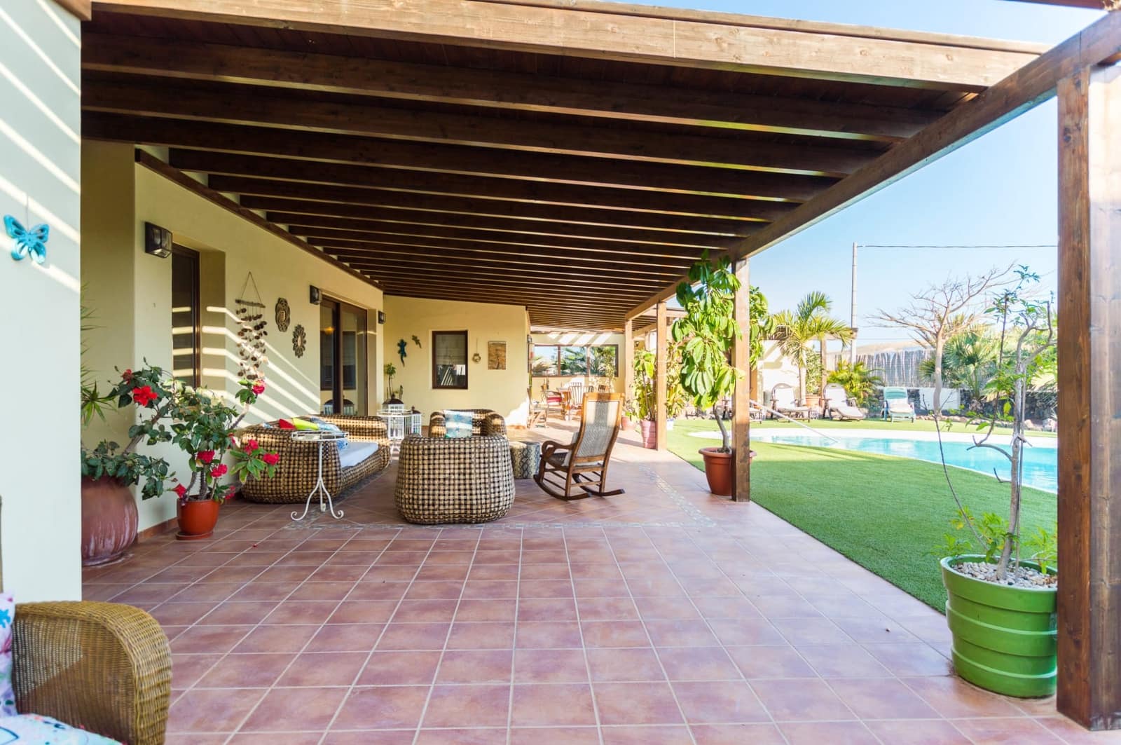 5 bedroom Villa for sale in Lajares with pool garage - € 849,000 (Ref: 7669343)