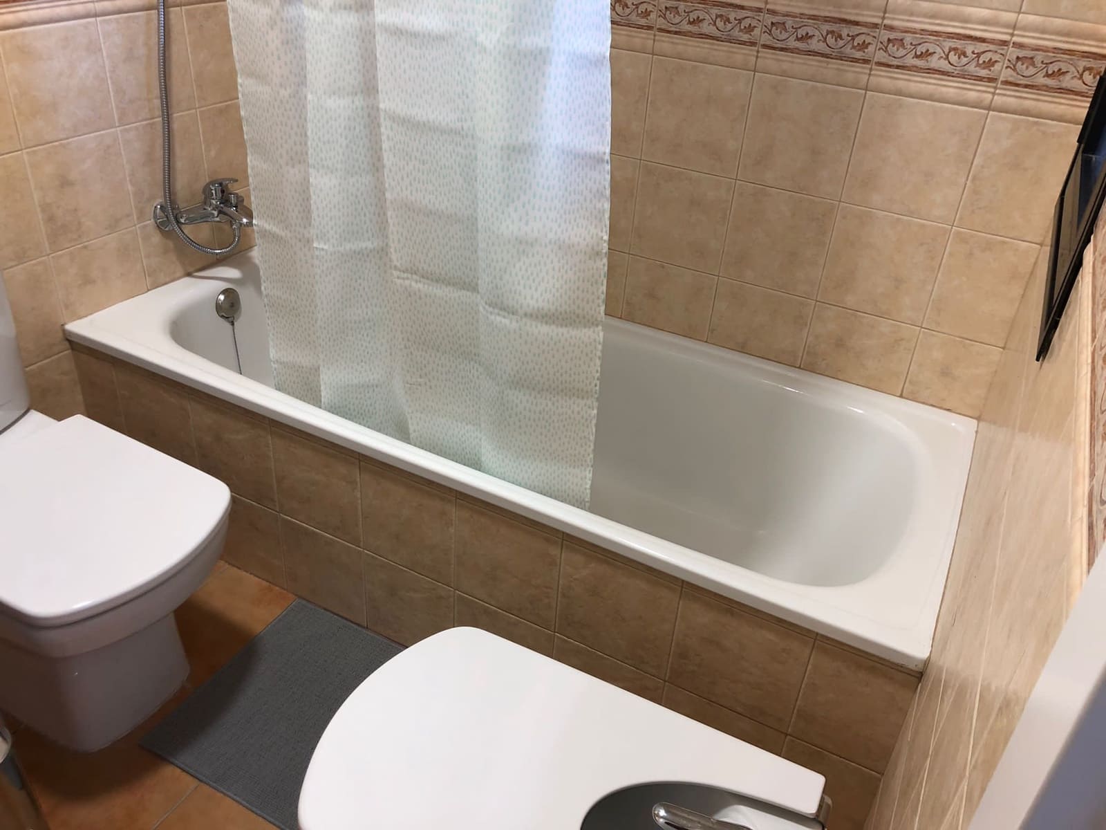 4 soveværelse Villa til salg i Corralejo med swimmingpool - € 579.000 (Ref: 8000988)