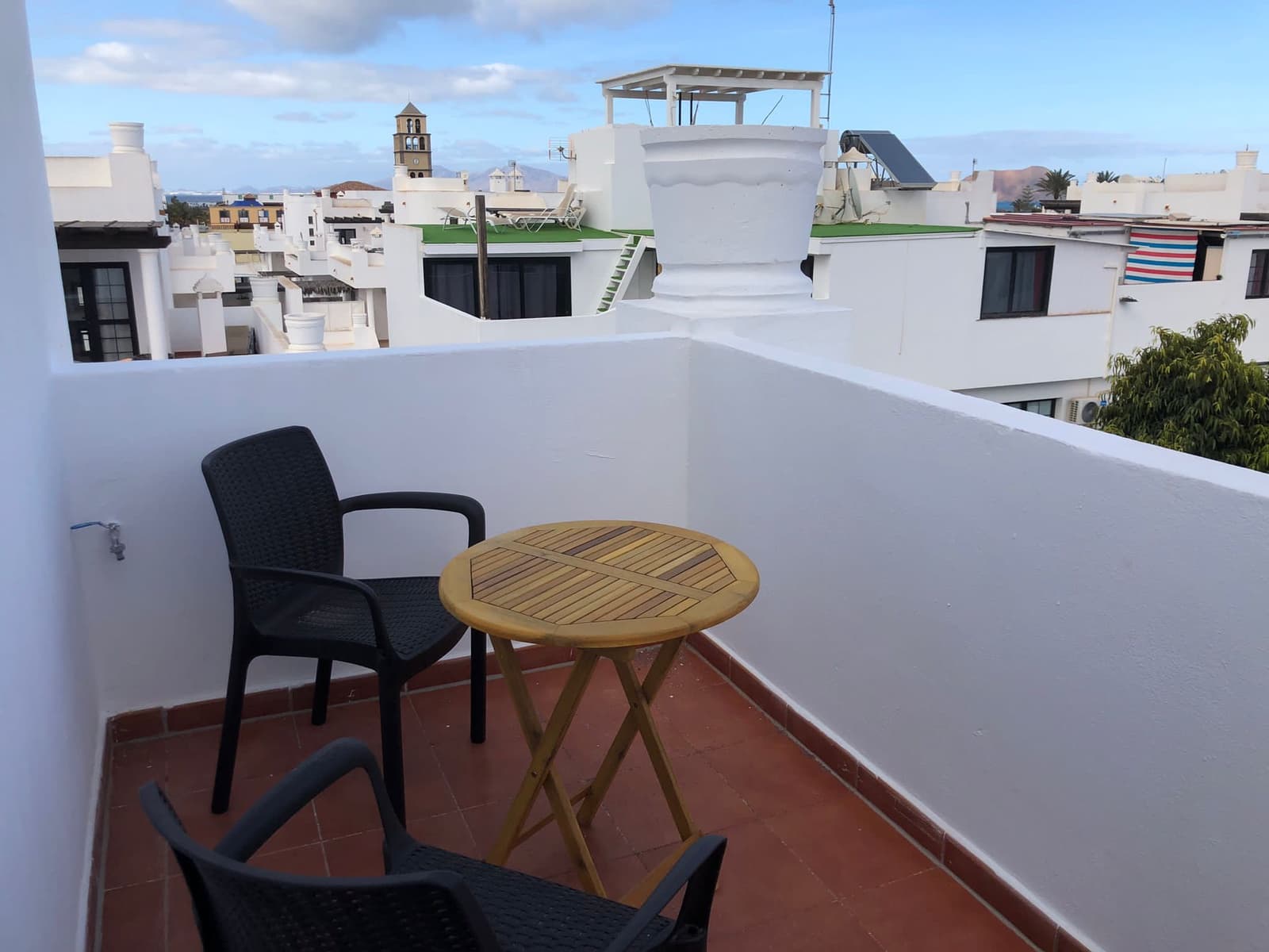 4 soveværelse Villa til salg i Corralejo med swimmingpool - € 579.000 (Ref: 8000988)