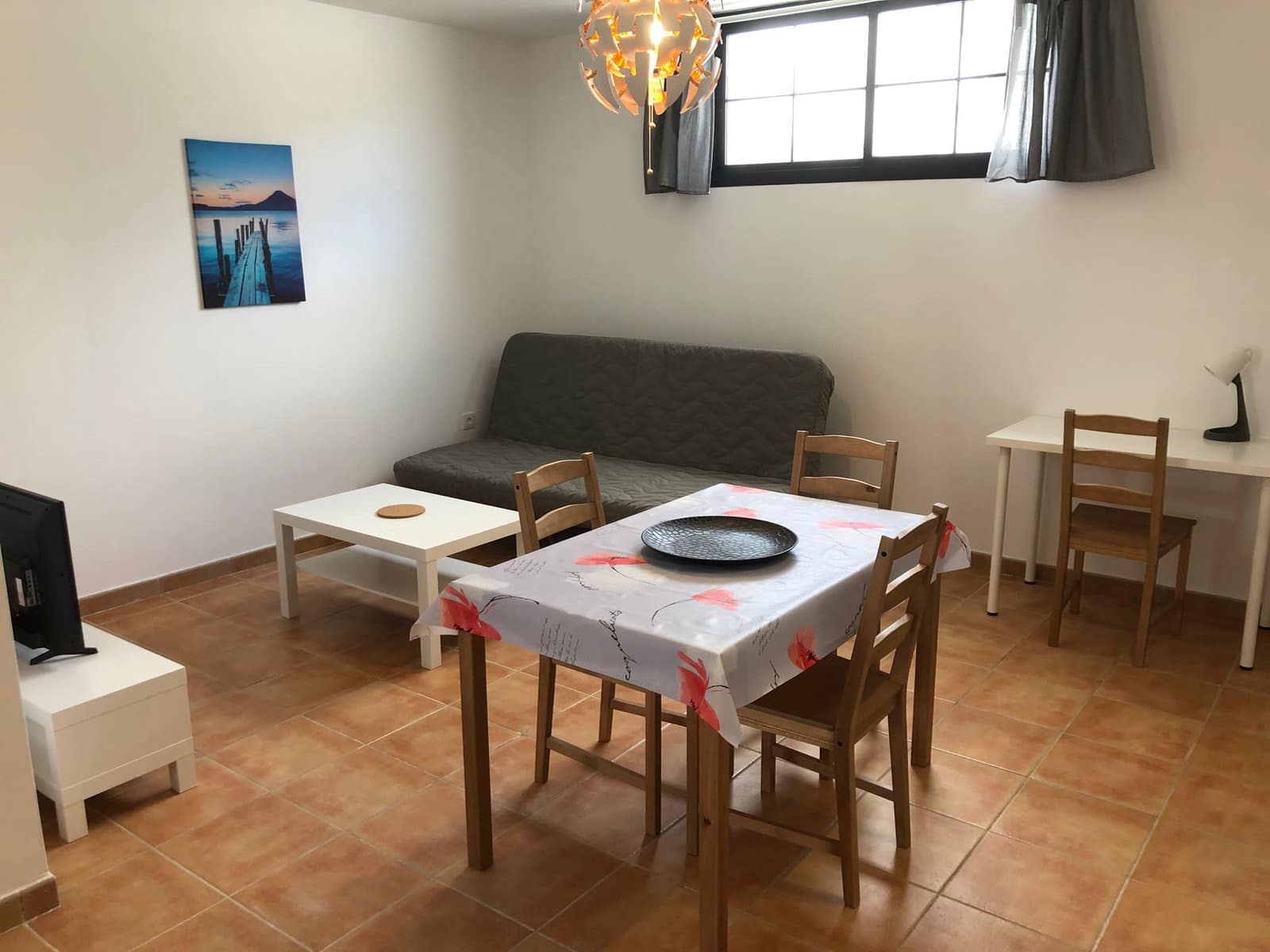 4 bedroom Villa for sale in Corralejo with pool - € 565,000 (Ref: 8000988)