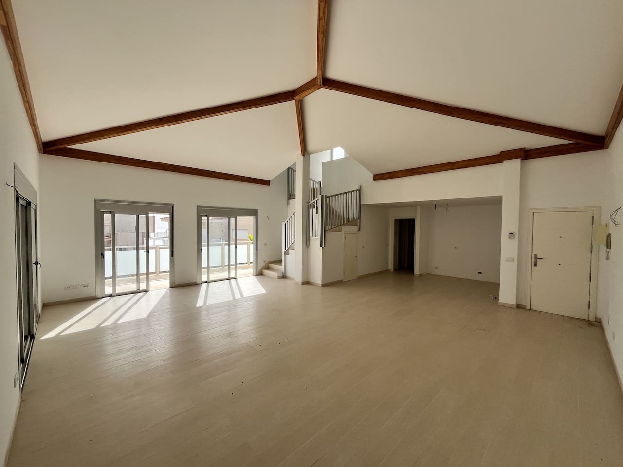 2 soveværelse Lejlighed til salg i Amarilla Golf med swimmingpool garage - € 346.400 (Ref: 8677323)