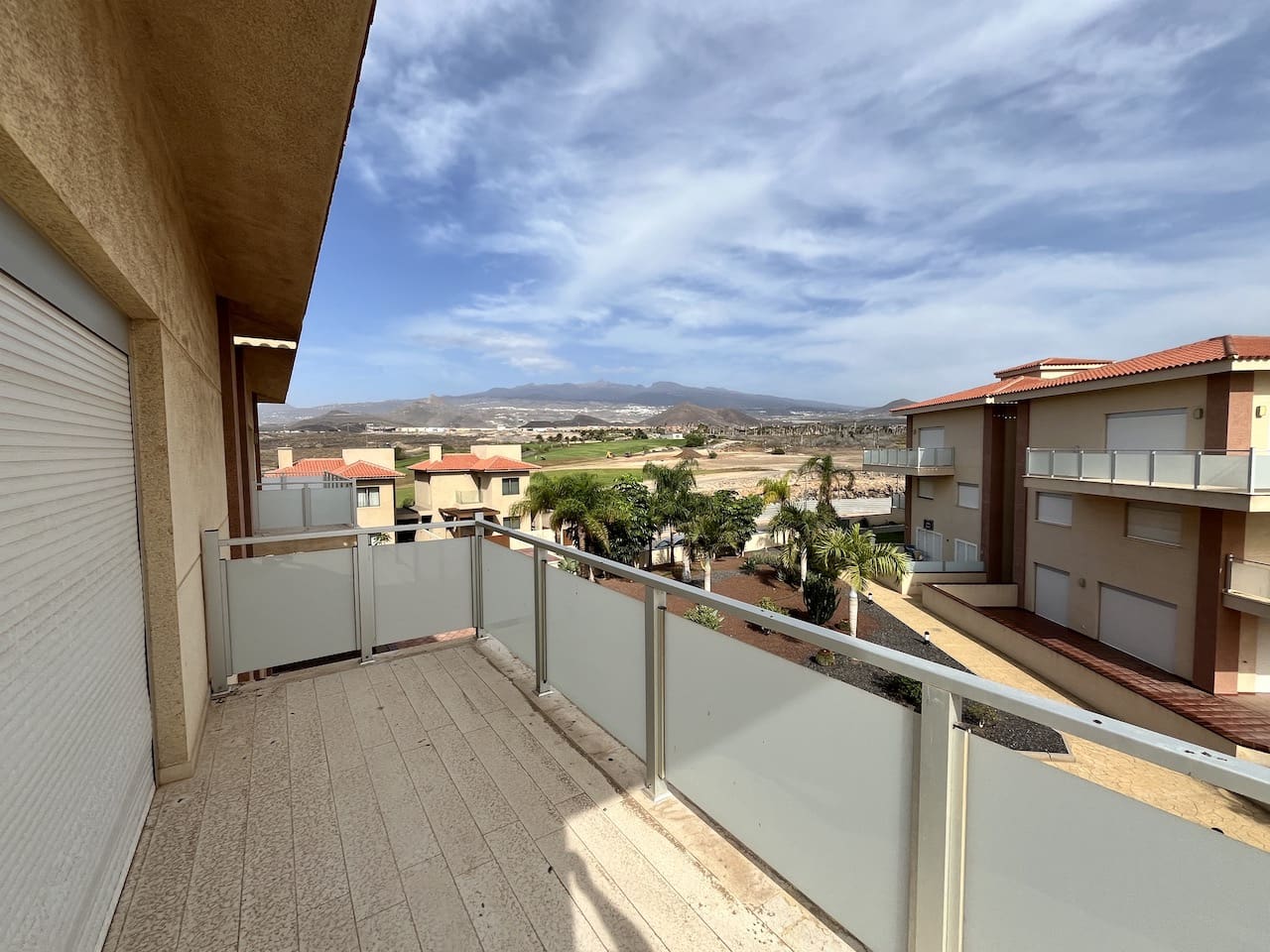 2 soveværelse Lejlighed til salg i Amarilla Golf med swimmingpool garage - € 346.400 (Ref: 8677323)