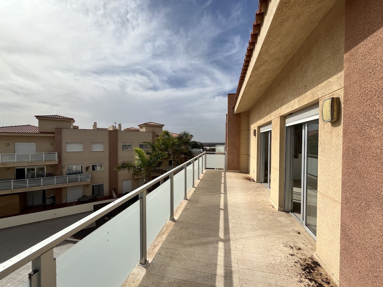 2 soveværelse Lejlighed til salg i Amarilla Golf med swimmingpool garage - € 346.400 (Ref: 8677323)