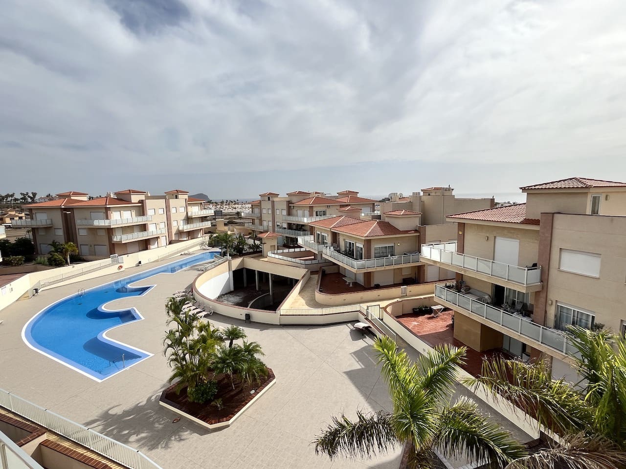 2 soveværelse Lejlighed til salg i Amarilla Golf med swimmingpool garage - € 346.400 (Ref: 8677323)