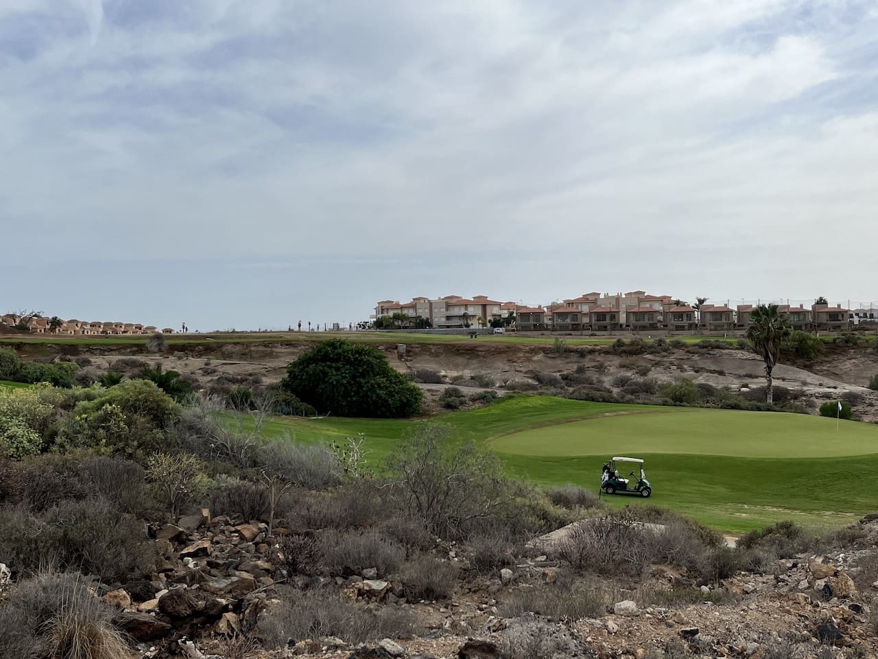 2 soveværelse Lejlighed til salg i Amarilla Golf med swimmingpool garage - € 346.400 (Ref: 8677323)