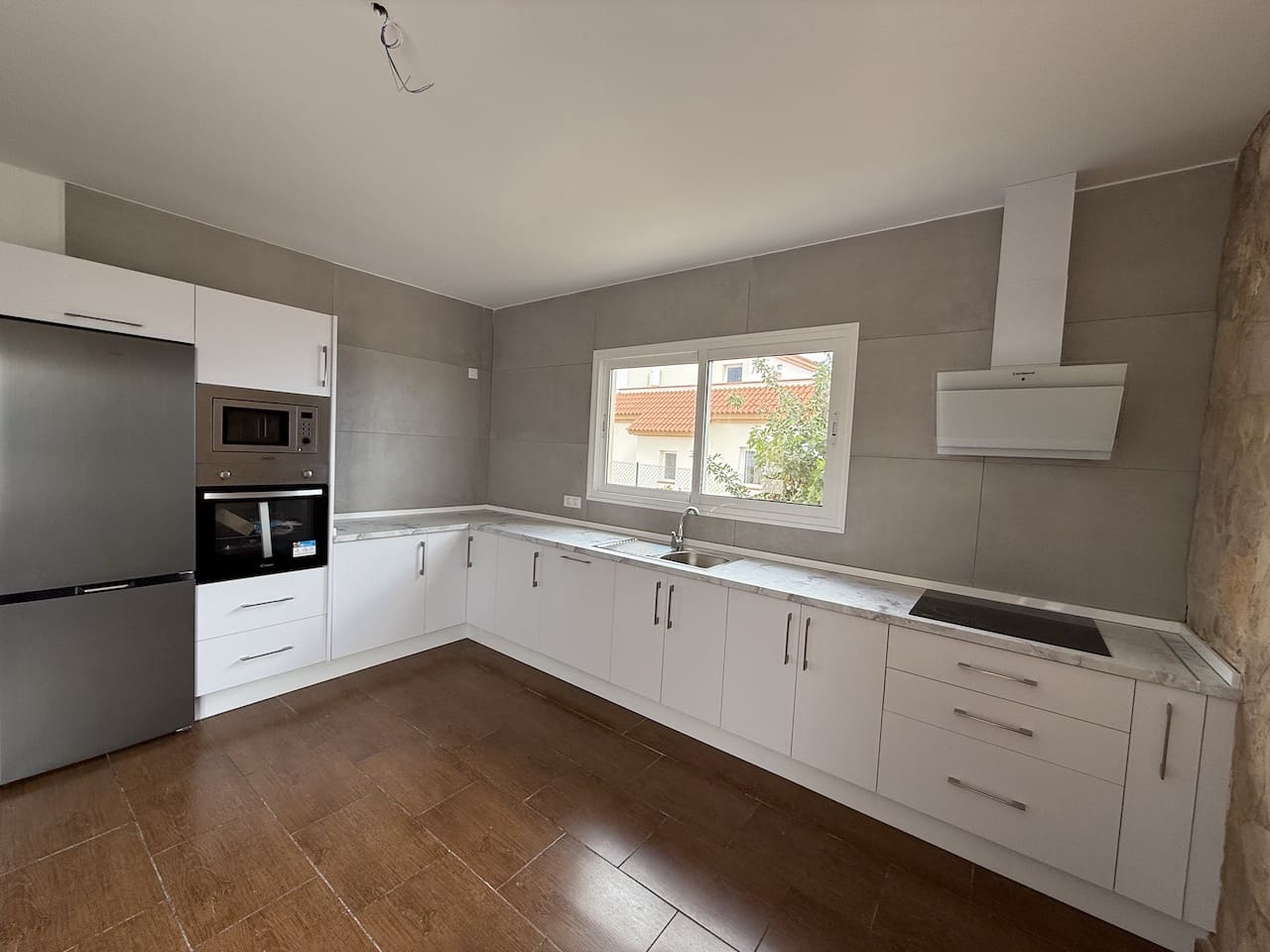 3 soveværelse Villa til salg i Triquivijate med garage - € 320.000 (Ref: 8824327)