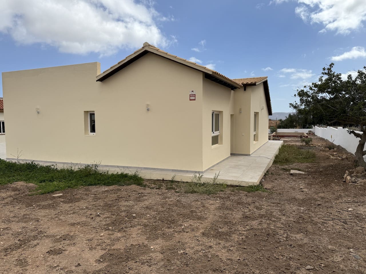 3 soveværelse Villa til salg i Triquivijate med garage - € 320.000 (Ref: 8824327)