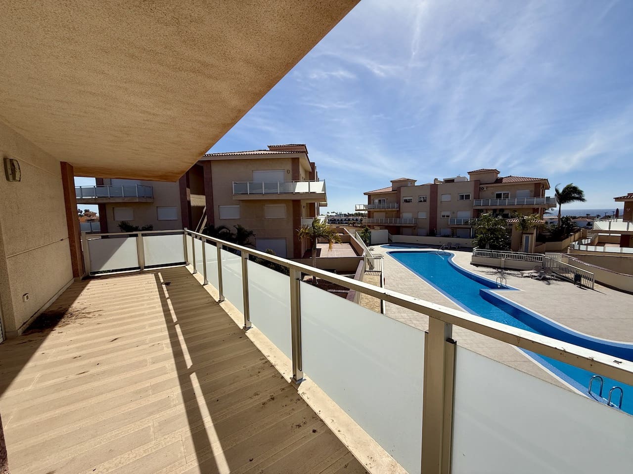 3 soveværelse Lejlighed til salg i Amarilla Golf med swimmingpool garage - € 315.800 (Ref: 8830514)