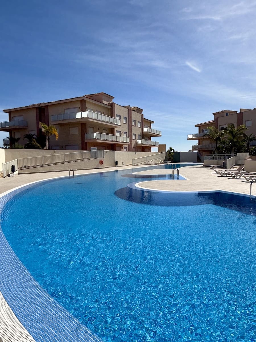 3 soveværelse Lejlighed til salg i Amarilla Golf med swimmingpool garage - € 314.500 (Ref: 8830515)