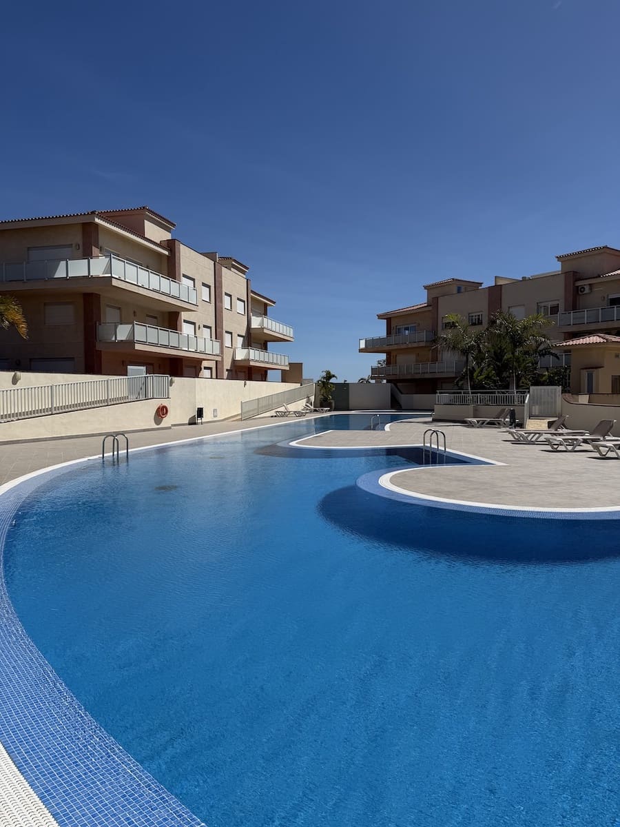 3 soveværelse Lejlighed til salg i Amarilla Golf med swimmingpool garage - € 314.500 (Ref: 8830515)