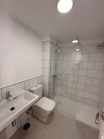 2 makuuhuone Huoneisto myytävänä paikassa Corralejo, La Oliva mukana uima-altaan 
autotalli - 169 000 € (Ref: 8845244)