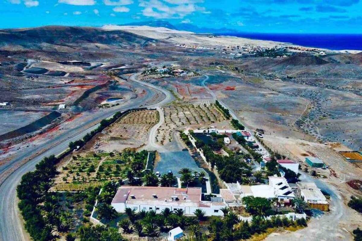 9 soveværelse Finca/Landehus til salg i La Pared med garage - € 1.500.000 (Ref: 8899656)