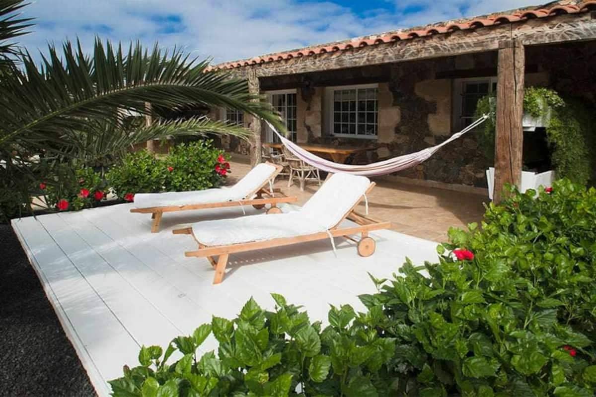 9 soveværelse Finca/Landehus til salg i La Pared med garage - € 1.500.000 (Ref: 8899656)