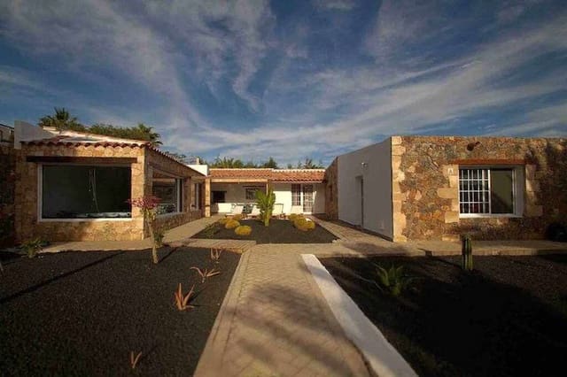 9 soverom Finca/Herregård til salgs i La Pared, Pájara med garasje - € 1 500 000 (Ref: 8899656)