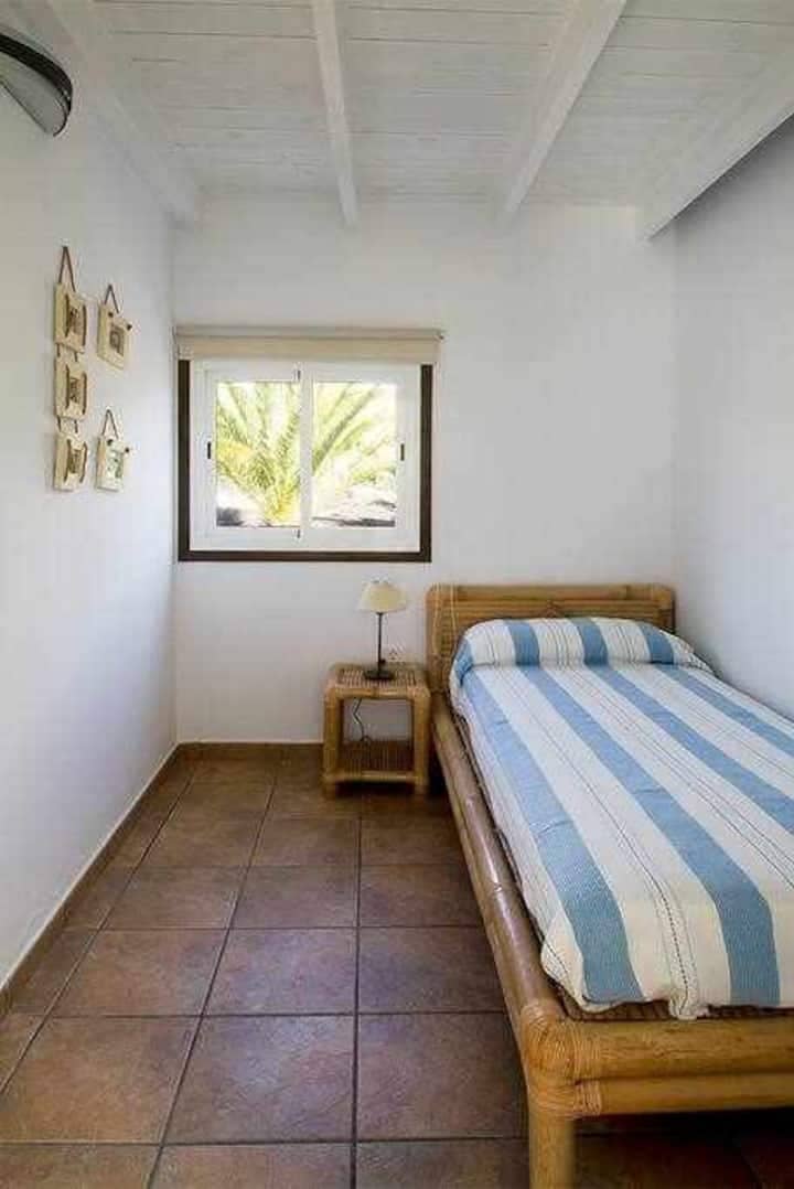 9 soverom Finca/Herregård til salgs i La Pared med garasje - € 1 500 000 (Ref: 8899656)