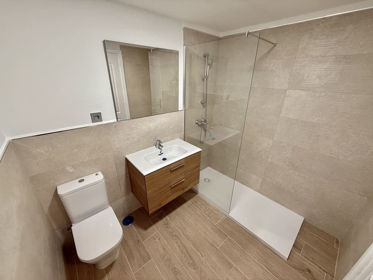 2 soveværelse Lejlighed til salg i Corralejo med swimmingpool garage - € 199.000 (Ref: 8942607)