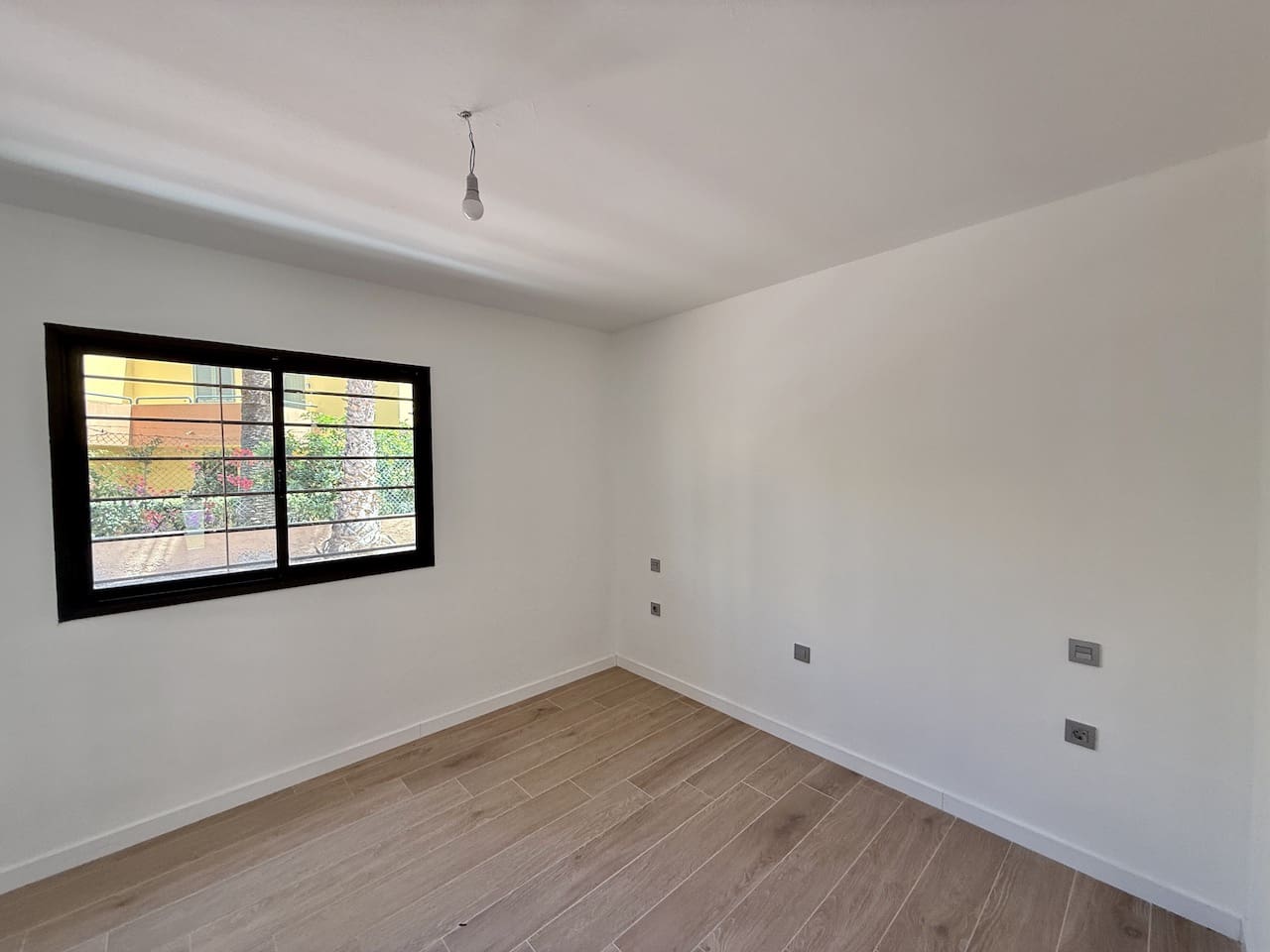 2 soveværelse Lejlighed til salg i Corralejo med swimmingpool garage - € 199.000 (Ref: 8942607)