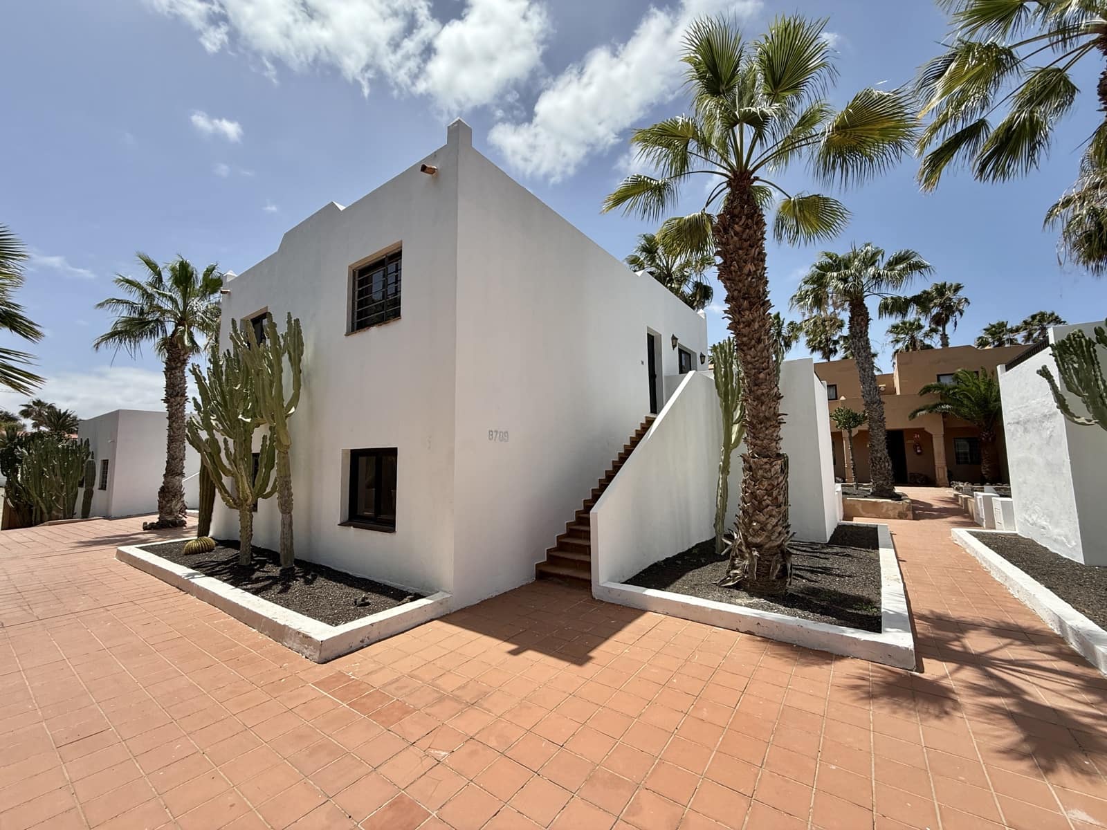 2 soveværelse Lejlighed til salg i Corralejo med swimmingpool garage - € 199.000 (Ref: 8942607)