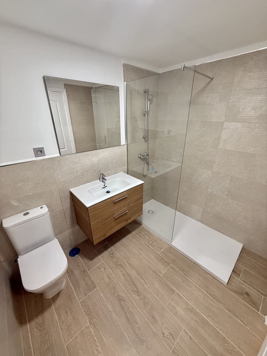 2 soveværelse Lejlighed til salg i Corralejo med swimmingpool garage - € 199.000 (Ref: 8942607)