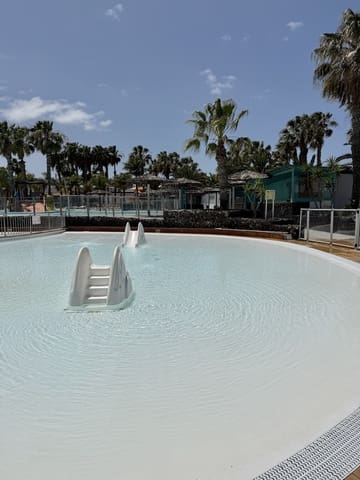 1 sovrum Lägenhet till salu i Corralejo, La Oliva med pool garage - 147 870 € (Ref: 8942608)